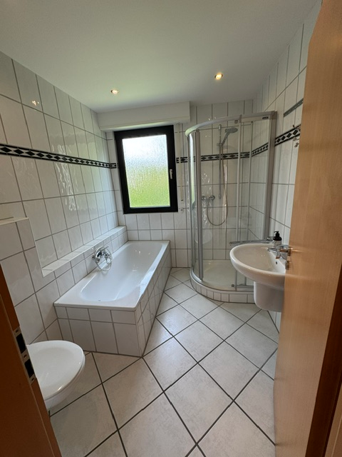 Bad EG Einfamilienhaus D�sseldorf