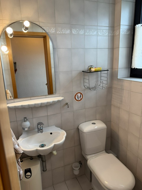 G�ste WC Reihenendhaus M�lheim an der Ruhr